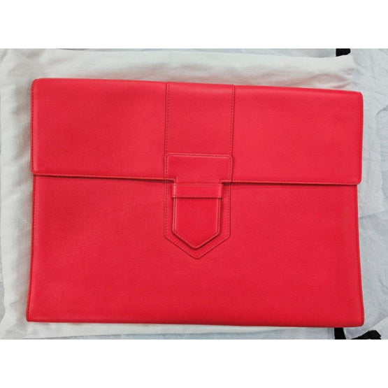 Presse A4 Pouch Supple Calf - Corail (Available for All Market)
