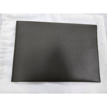 Kiss M Pouch Supple Calf - No Stamp (Available for All Market)